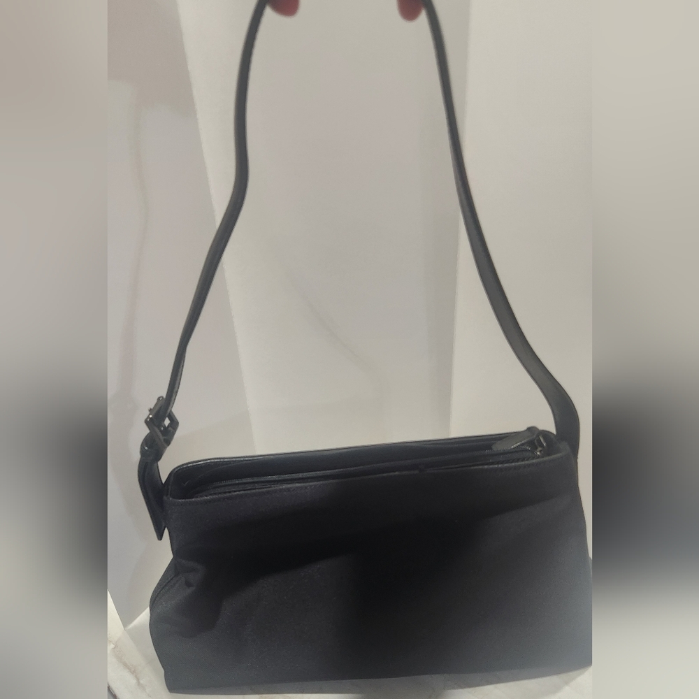 Coach Mercer Black Shoulder Bag Classic Design